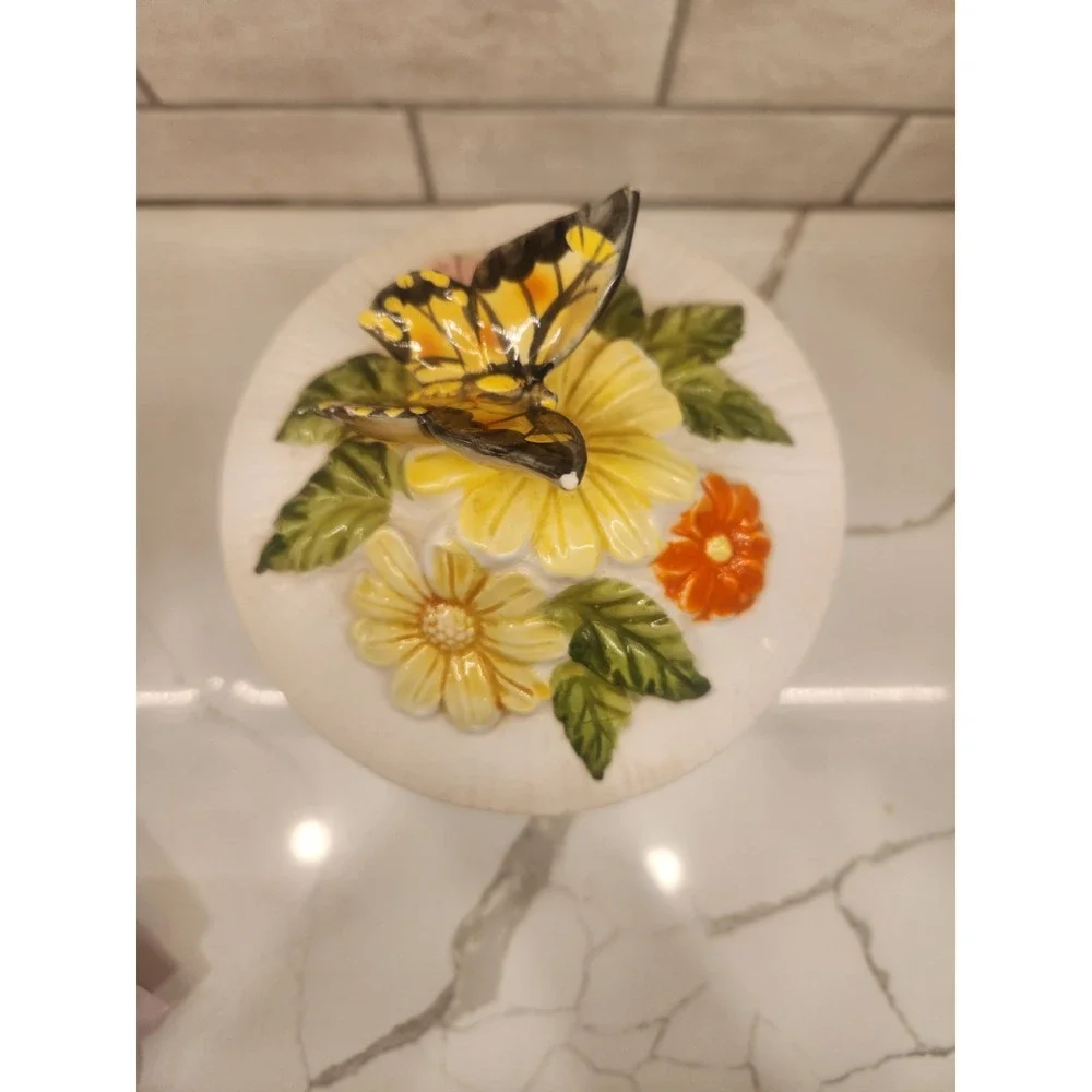 Vintage 3D Butterfly Kitchen Canister Storage Jar Floral Cottagecore Lidded